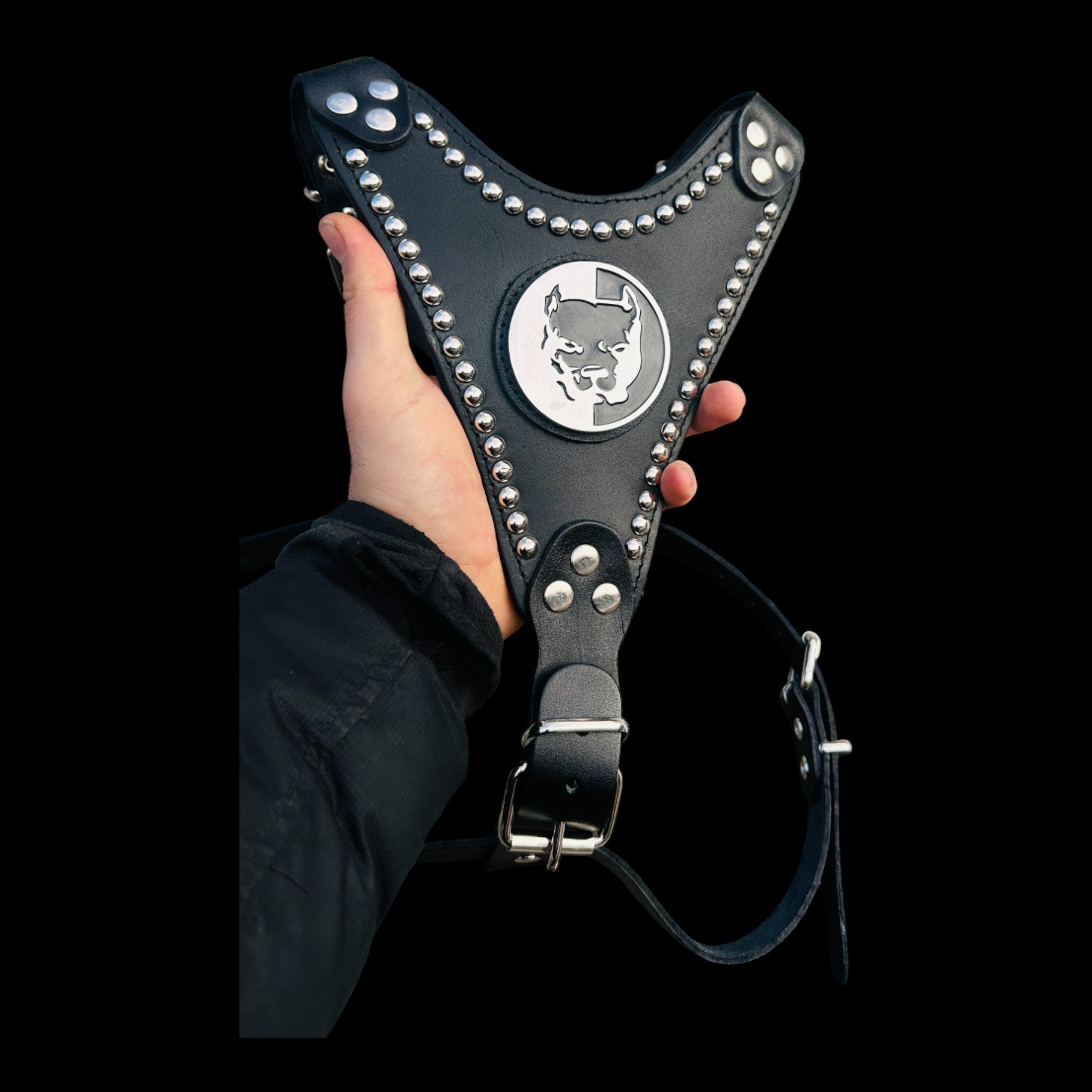 AlphaForge Steel Edition harness for strong dog breeds