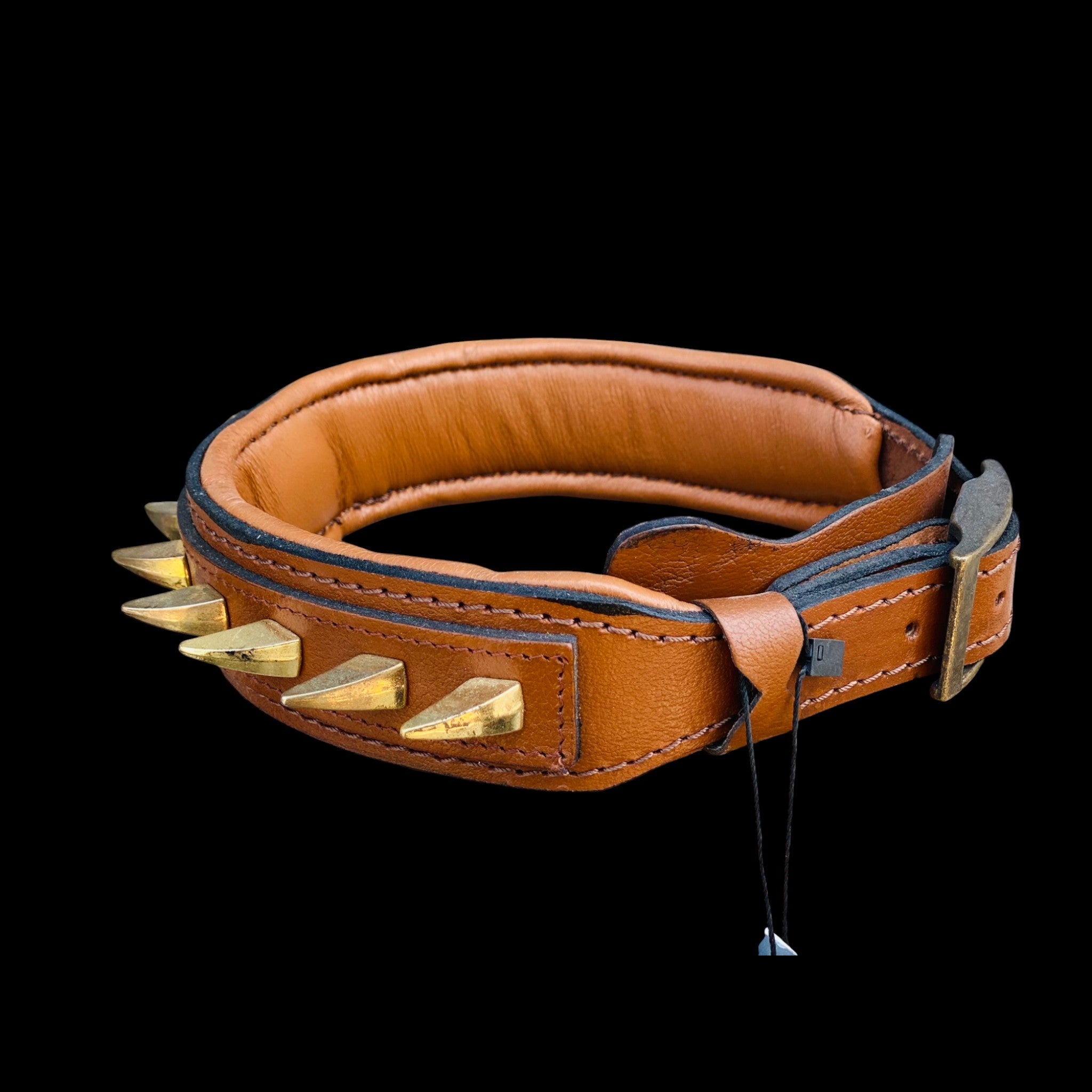 Side view of 4 cm (1.57 inch) brown leather dog collar decorated with gold ivory spikes and strong stitching