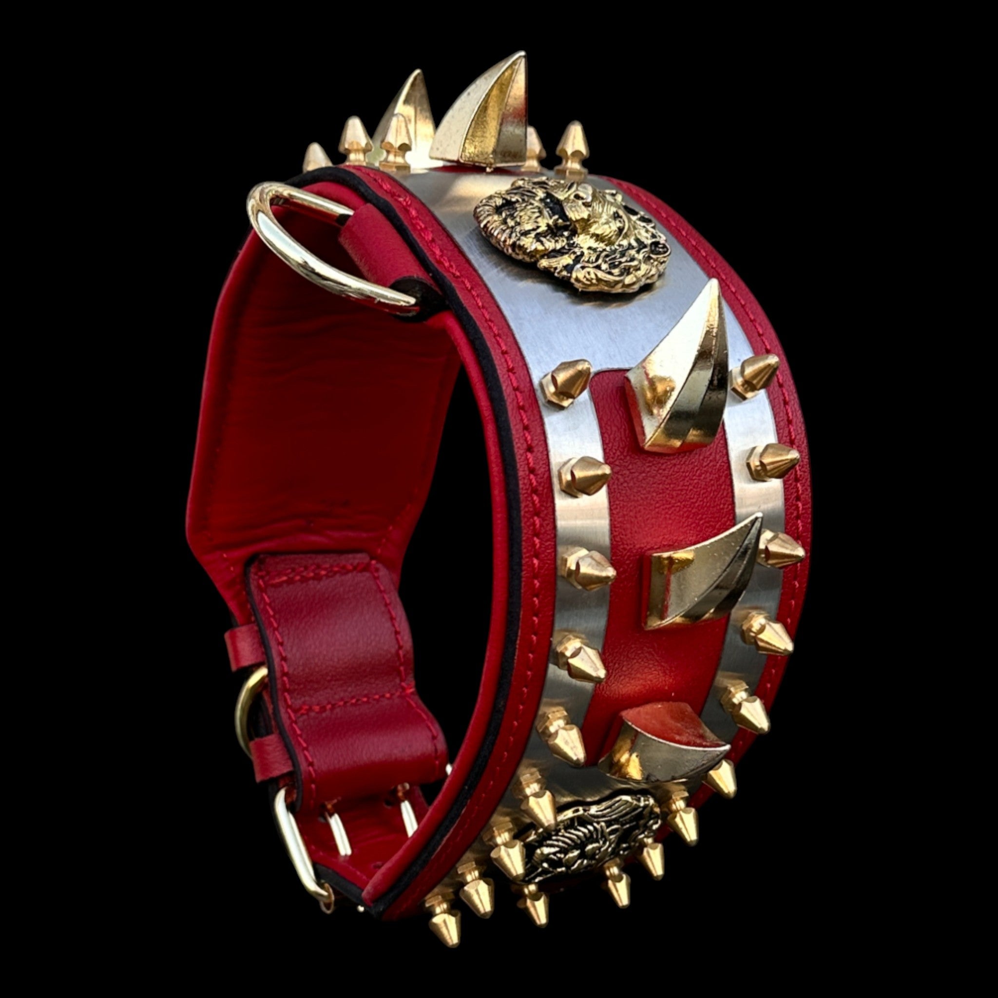 Red handmade 8 cm dog collar with lion emblem and gold spikes.