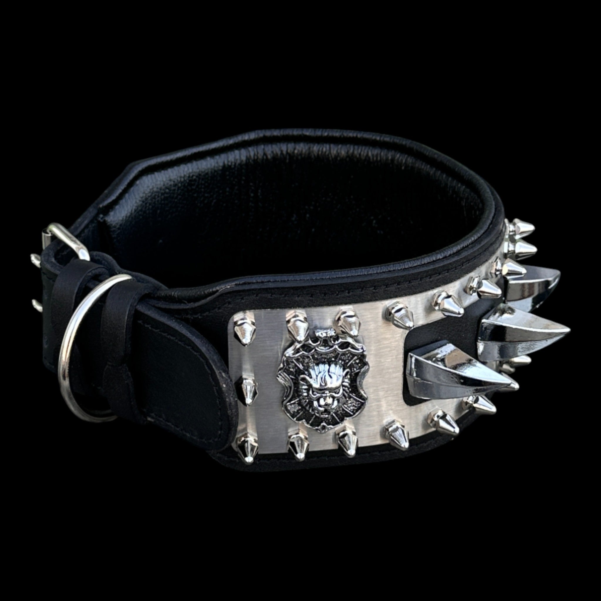 Premium metal-plated collar for Doberman and K9