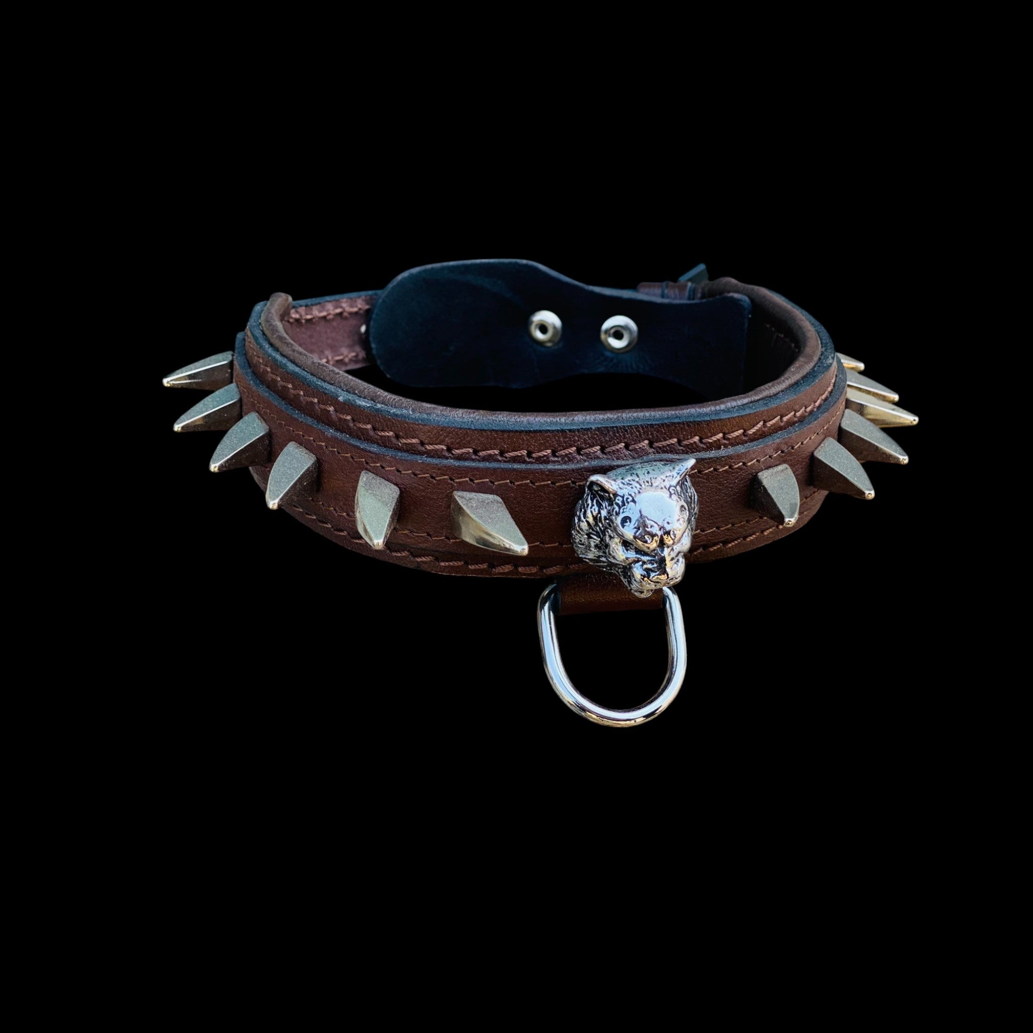 Custom handmade lion emblem leather dog collar 4cm width with ivory gold spikes – perfect for working and guard breeds like K9, Cane Corso, Rottweiler, Doberman, American Bully
