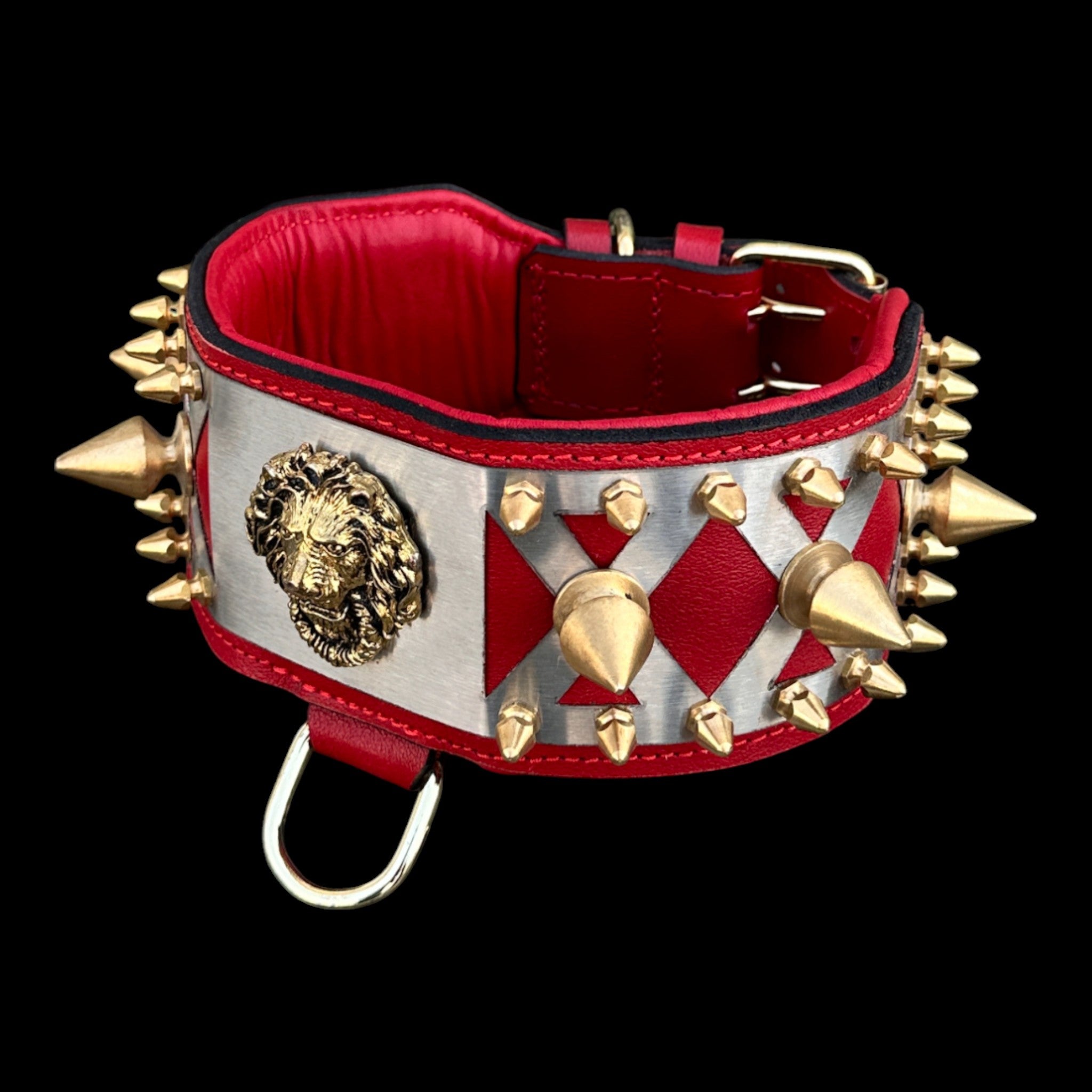 Strong buffalo leather collar with lion emblem