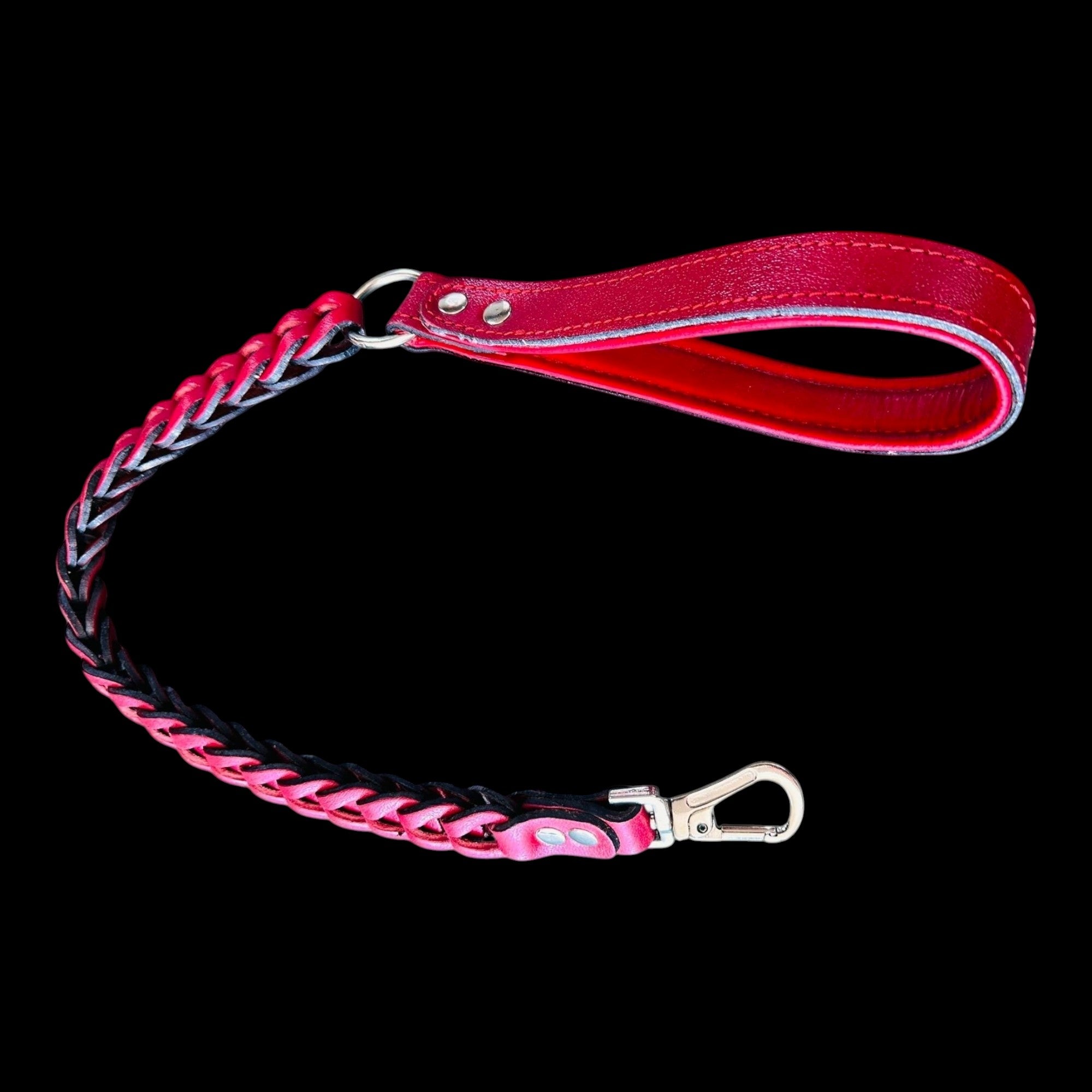 A&C Dog Collars 80cm red and black braided buffalo leather dog leash with a sturdy metal snap hook and padded handle.