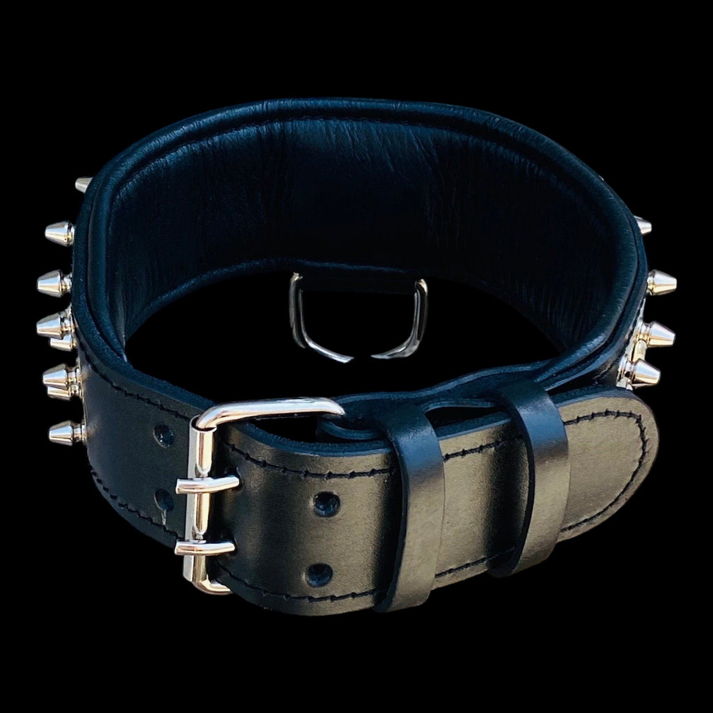 A&C Dog Collars marka siyah hakiki deri, metal çivili ve paslanmaz çelik tokalı el yapımı köpek tasması.