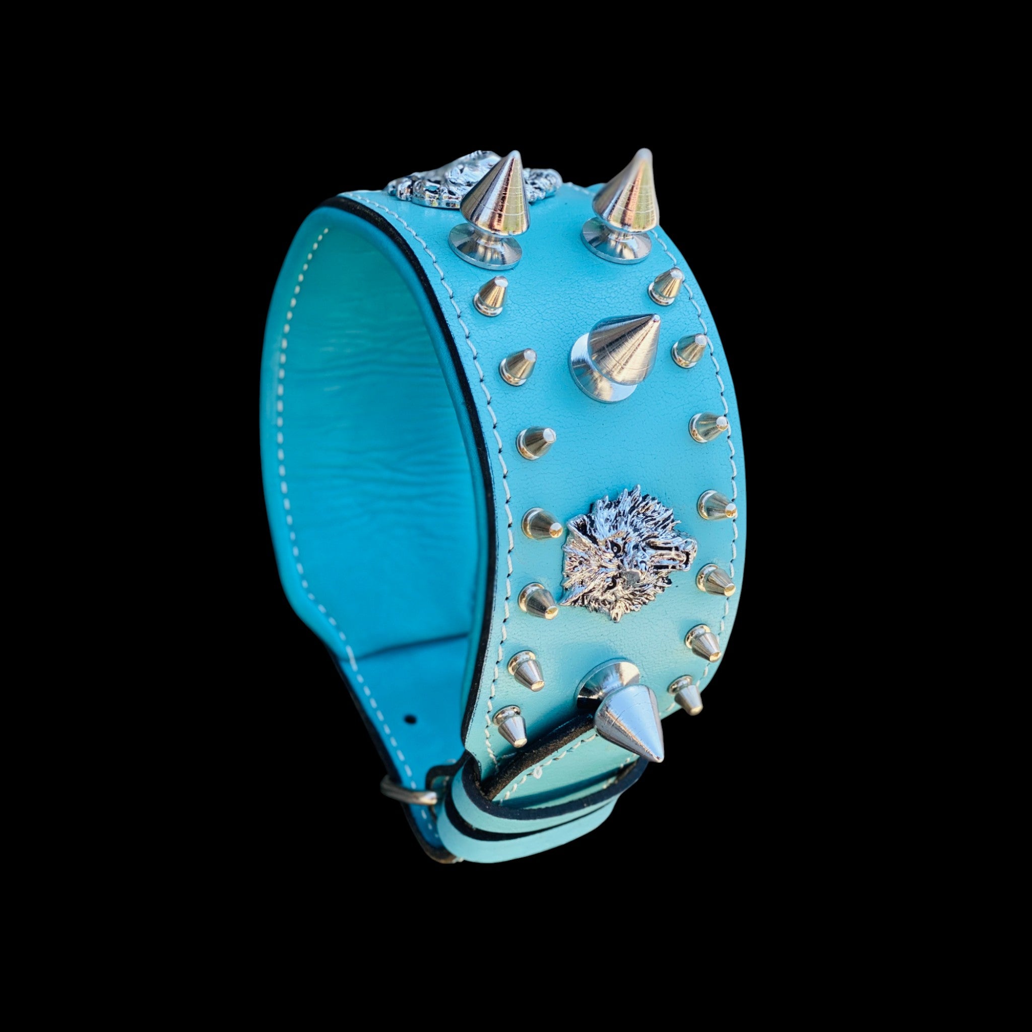 Handcrafted Turquoise Leather Dog Collar – Lion Head Design with Silver Spikes, Wide Strong Collar for Cane Corso, Rottweiler, Doberman, Kangal, American Bully