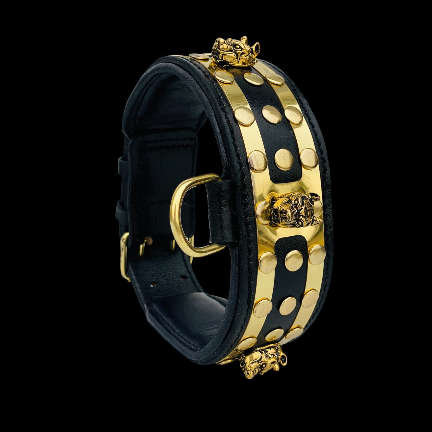 Side view of Bully King Gold Edition collar designed for large breeds such as Kangal, Doberman, and American Bully