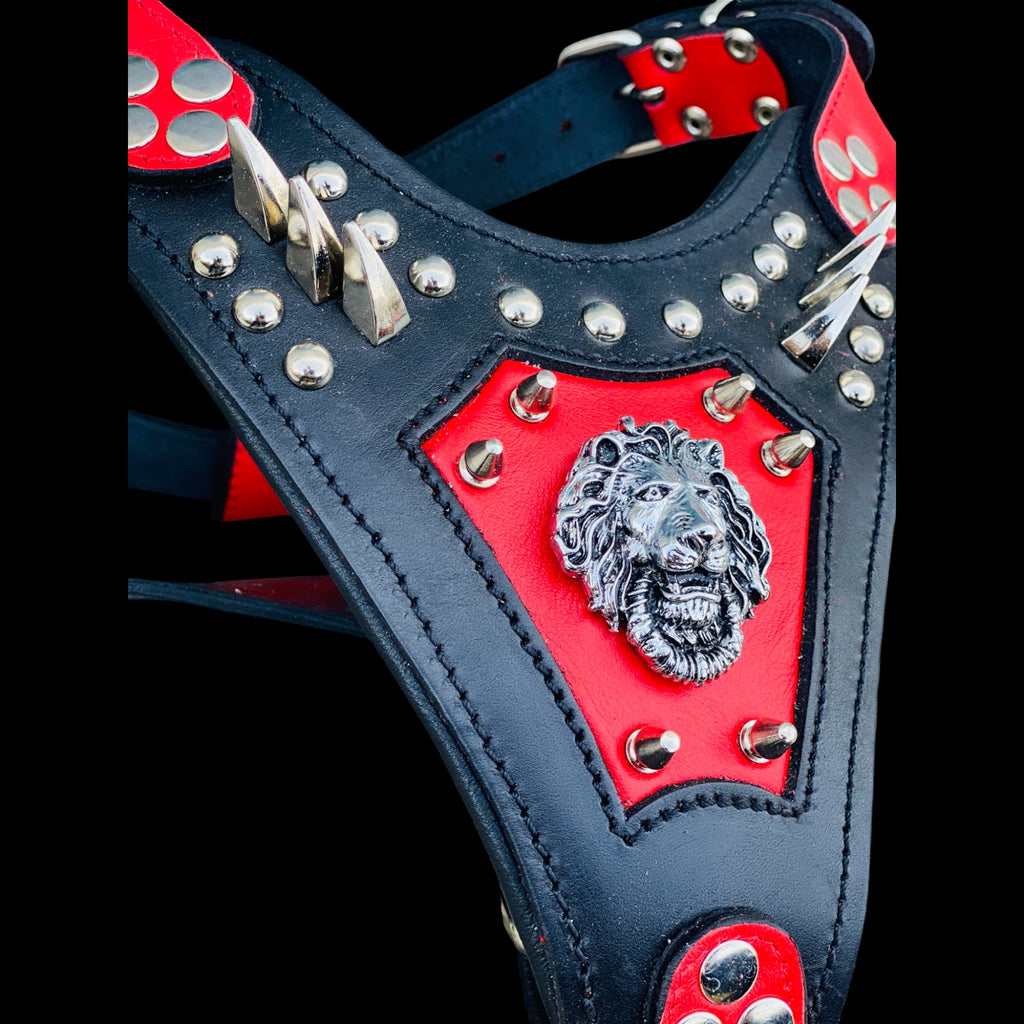 Handmade buffalo leather dog harness with lion emblem. Strong, stylish, and built for powerful breeds like Bully, Cane Corso, Rottweiler & K9