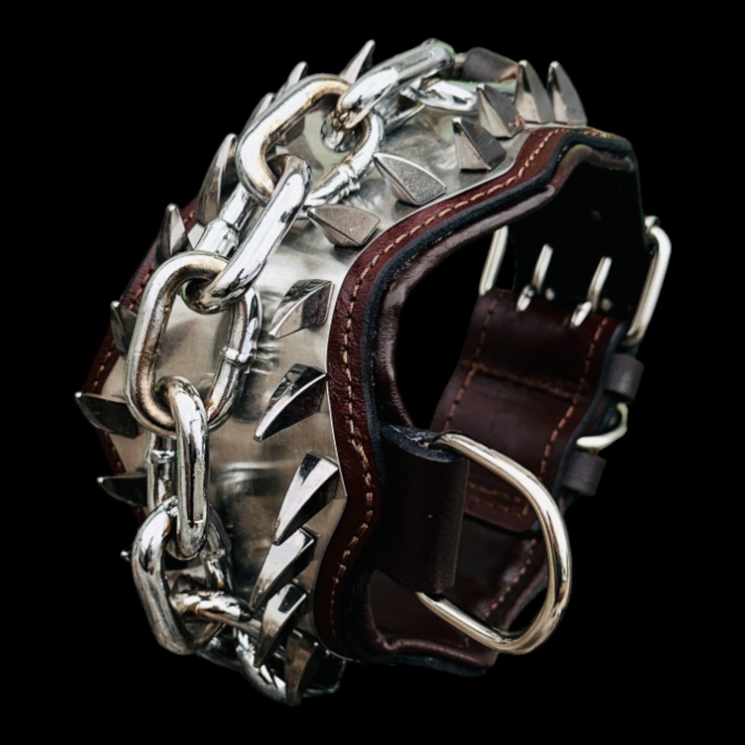 Heavy duty chrome chain dog collar handmade from leather.