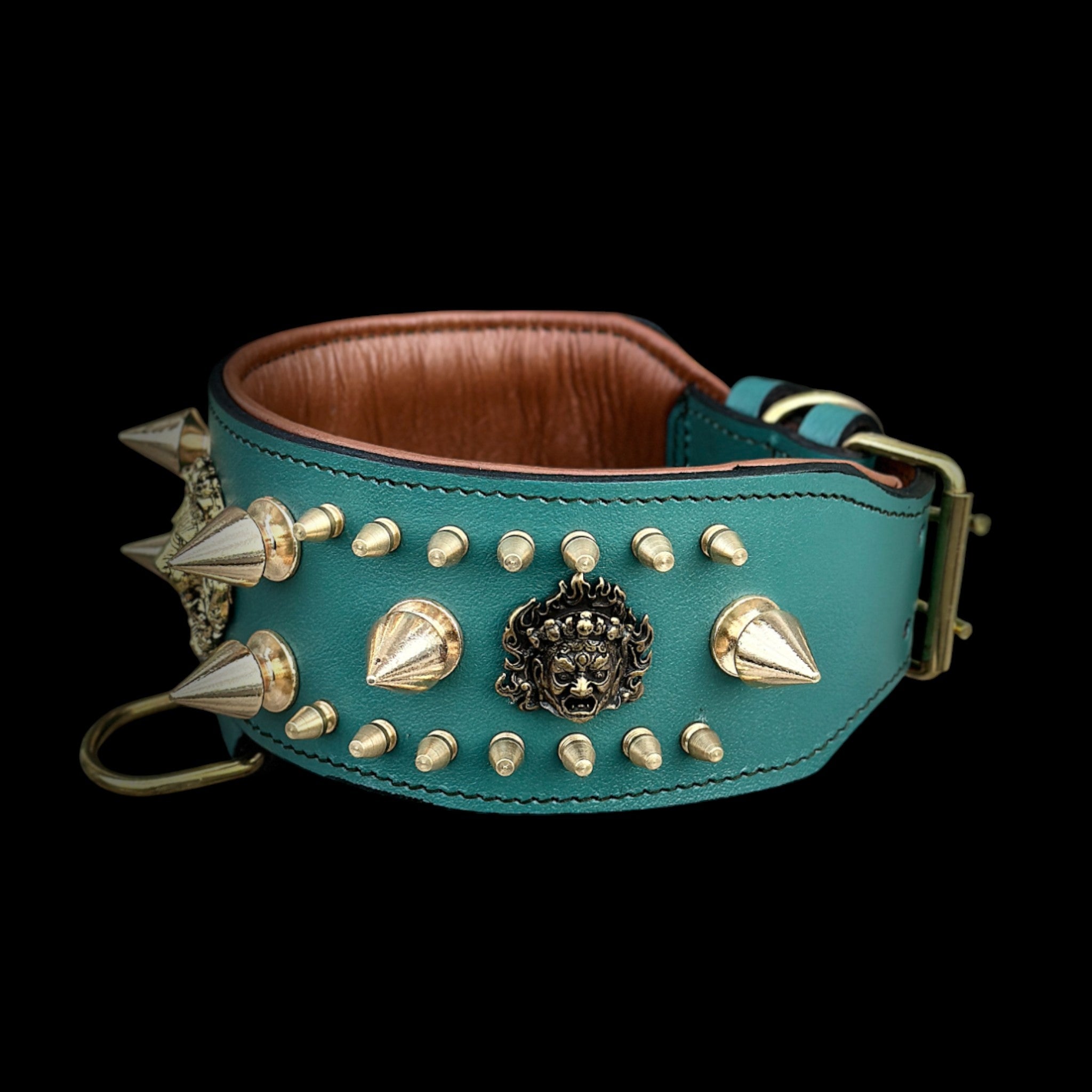 Handcrafted Green Leather Dog Collar – Lion Head Design with Gold Spikes