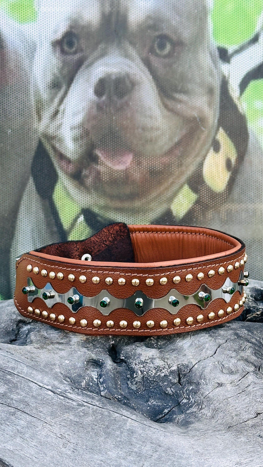 Handcrafted Leather Dog Collar with Sparkling Crystals – Elegant and Durable