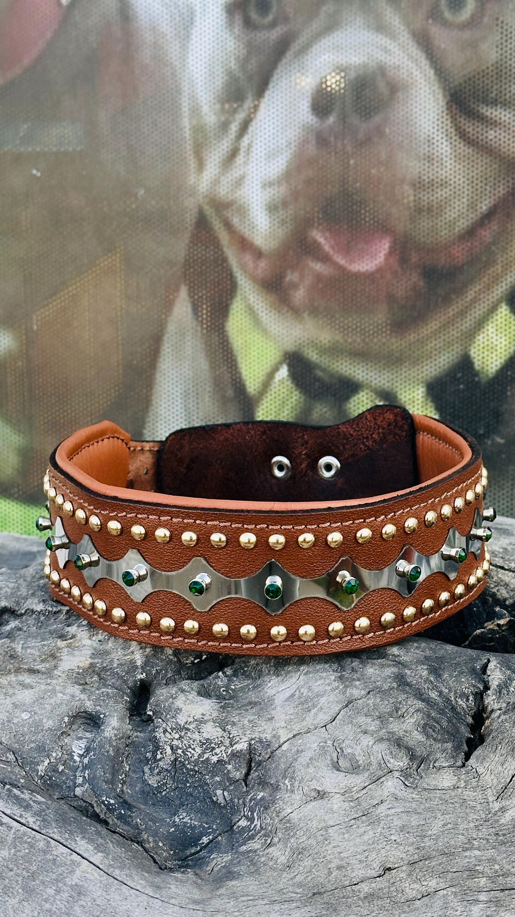 Handcrafted Leather Dog Collar with Sparkling Crystals – Elegant and Durable