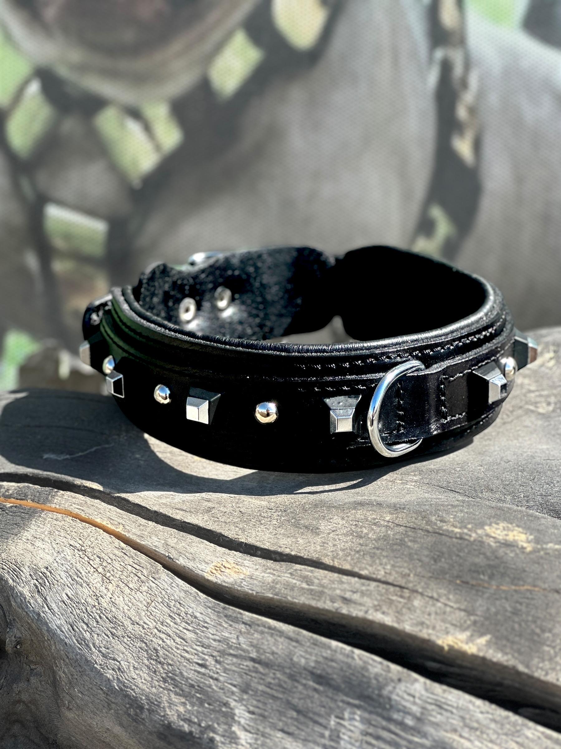 4 CM Handmade Leather Dog Collar with Pyramid Studs – Stylish & Durable for Medium Breeds