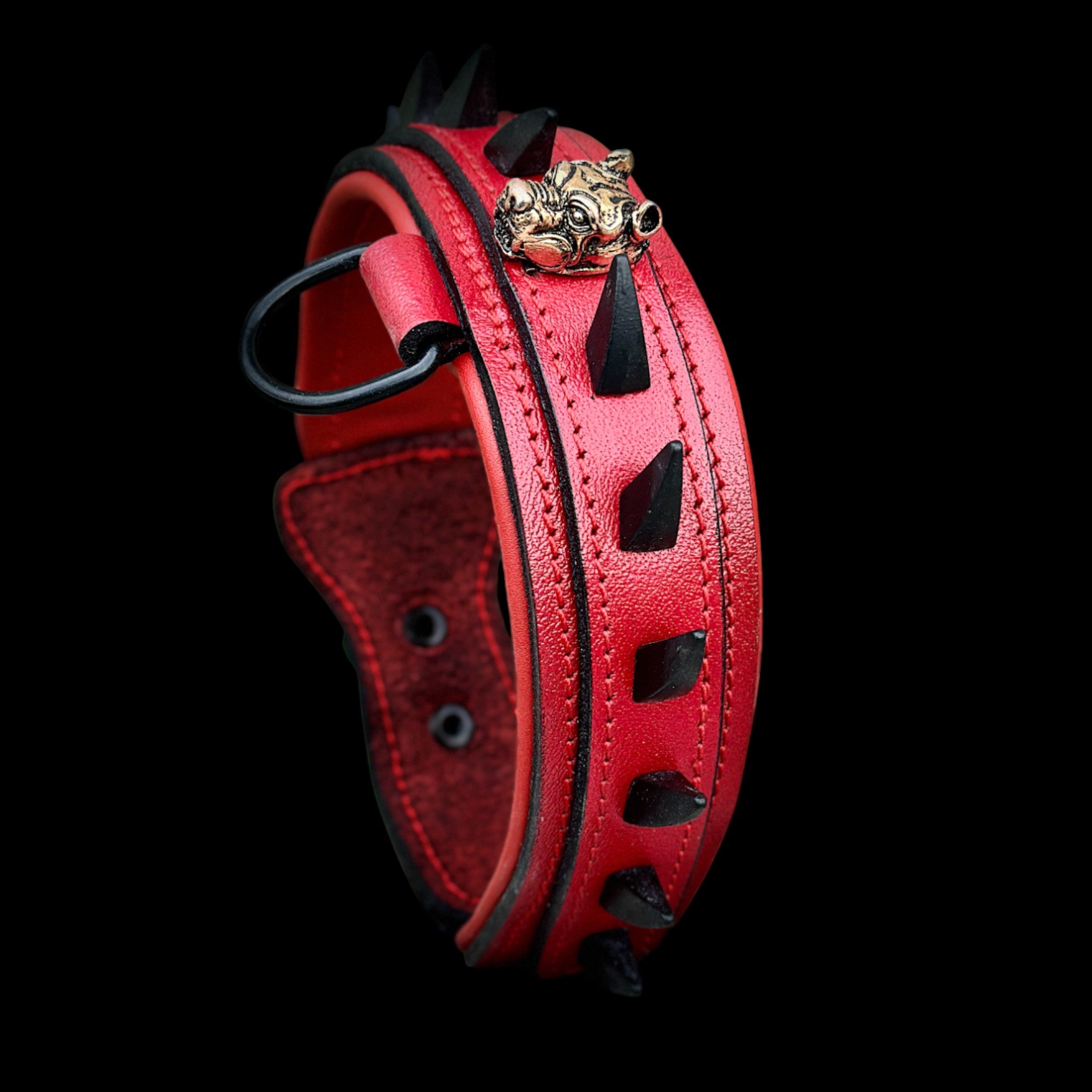 Handcrafted Red Leather Dog Collar – Bully Head Design, Spiked 4cm Wide Strong Collar for Cane Corso, Rottweiler, Doberman, Kangal, American Bully